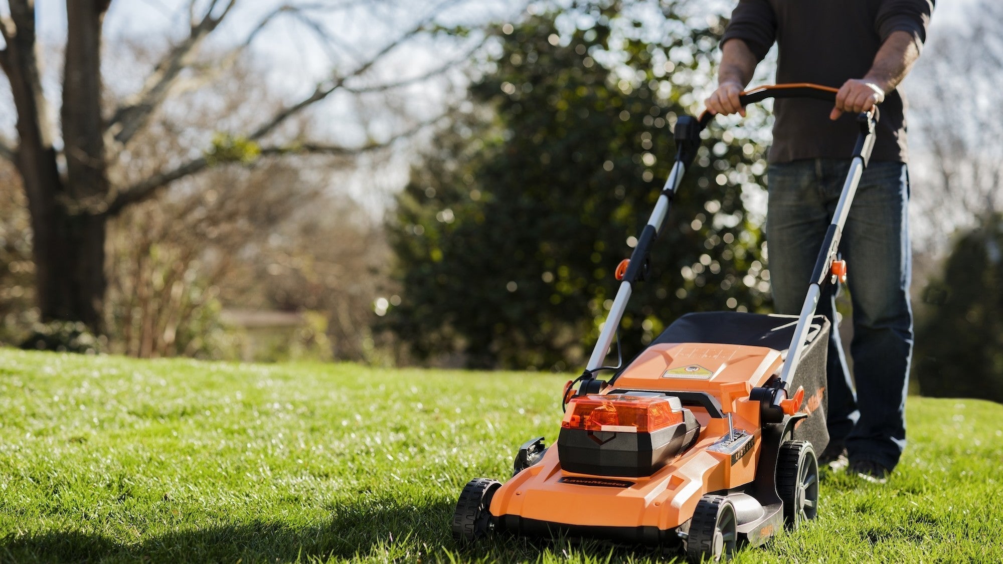 How to Choose the Right Lawn Mower for a Perfect Cut